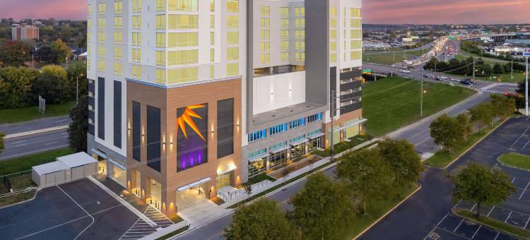 纳什维尔市区/体育场拉昆塔温德姆套房酒店(La Quinta Inn & Suites by Wyndham Nashville Downtown/Stadium)图片