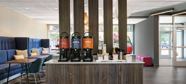 西雅图机场希尔顿Tru酒店(Tru by Hilton Tukwila Seattle Airport)图片