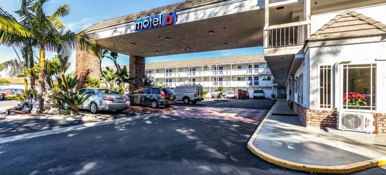 芳泉谷亨廷顿海滩区6号汽车旅馆(Motel 6 Fountain Valley, CA - Huntington Beach Area)图片