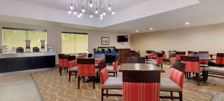 靠近六旗及医疗中心舒适酒店及套房(Comfort Inn & Suites Near Six Flags & Medical Center)图片