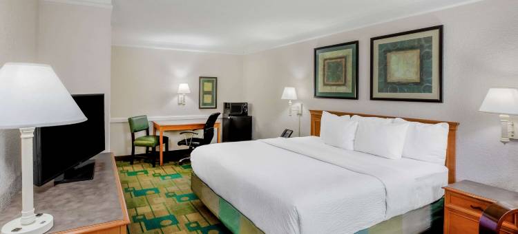 拉夫金拉昆塔温德姆酒店(La Quinta Inn by Wyndham Lufkin)图片