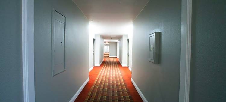 巴斯托华美达酒店(Ramada by Wyndham Barstow)图片