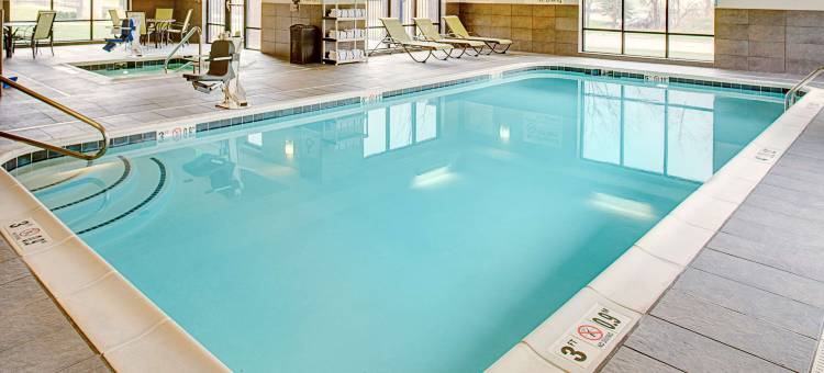 兰辛西部欢朋套房酒店(Hampton Inn & Suites Lansing West)图片