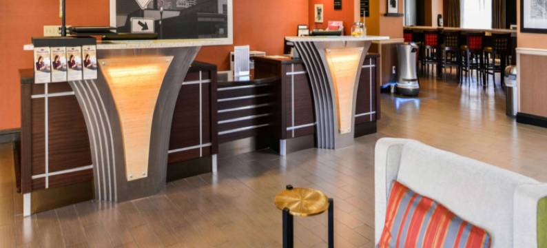 希尔顿欢朋套房酒店-旧金山伯灵格姆机场南(Hampton Inn & Suites San Francisco-Burlingame-Airport South)图片