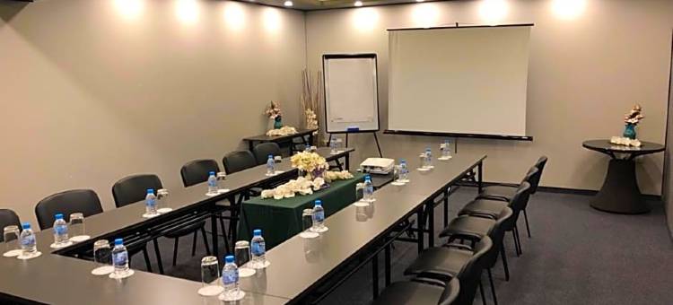 全季住宅酒店(All Seasons Residence Hotel - Free Parking)图片