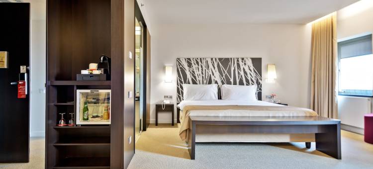布加勒斯特会议中心温德姆华美达广场酒店(Ramada Plaza by Wyndham Bucharest Convention Center)图片