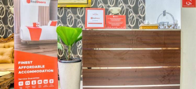 红多兹酒店-贾卡尔阿塔斯KM10(RedDoorz @ Jakal Atas KM 10)图片