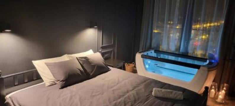 Spare-Time - Exclusive and Unique Apartment! 18+图片