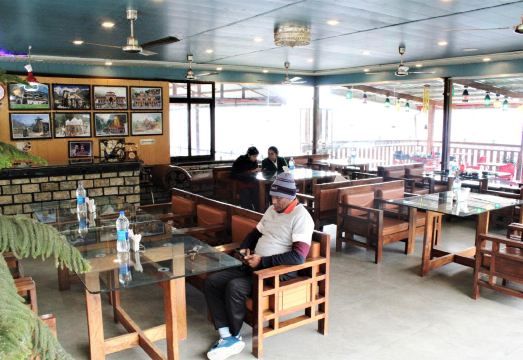 Hotel Forest View and Restaurant Hotel Overview