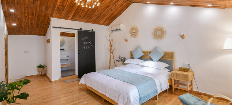 涠洲岛繁花.鲸落民宿(天主教堂贝壳沙滩店)图片