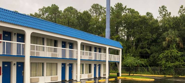 佛罗里达代托纳比奇- 赛道 6号汽车旅馆(Motel 6 Daytona Beach, FL - Speedway)图片