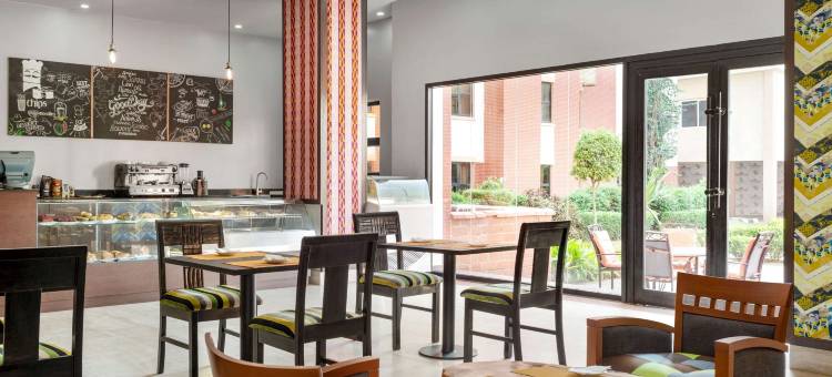 阿布贾浩枫温德姆酒店(Hawthorn Suites by Wyndham Abuja)图片