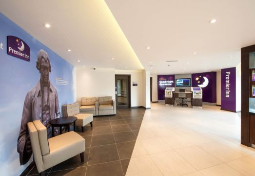 Premier Inn Stoke-On-Trent (Hanley) Hotel Overview