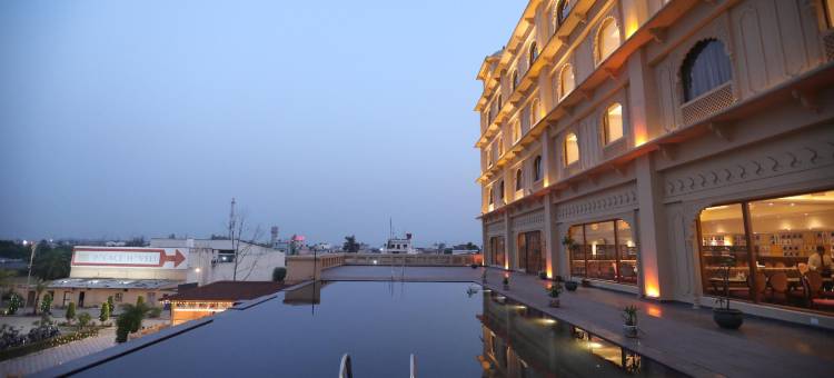 雅姆巴拉中心城市维拉斯宫殿(Regenta Central City Vilas Palace Ambala)图片