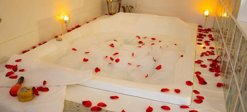 大湖酒店(Granlago Hotel)图片