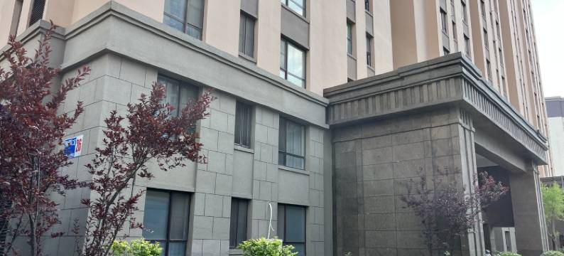 暖居房东1403公寓(规划路分店)图片