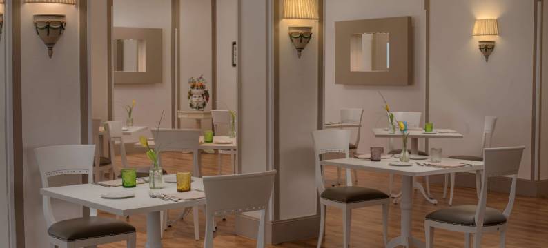 卡尔塔吉罗NH圣莫罗别墅酒店(NH Villa San Mauro)图片