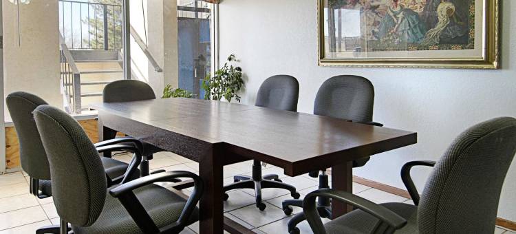 伍德沃德温德姆速8酒店(Super 8 by Wyndham Woodward)图片