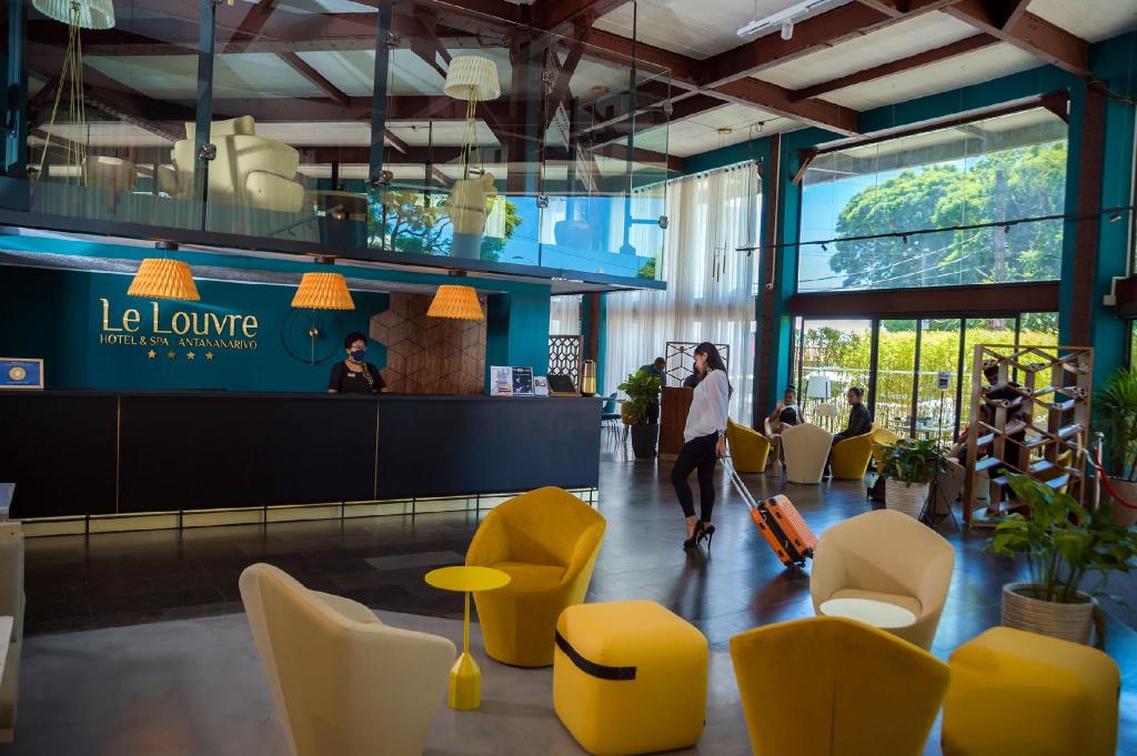 Le Louvre Hotel & Spa Over view