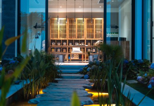 Dali Yutang Banshan Inn Hotel Overview