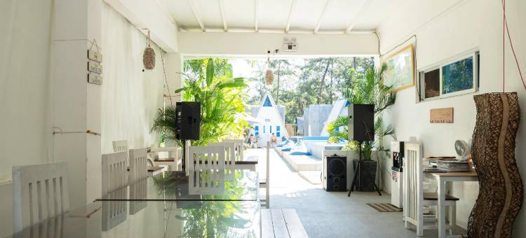 科斯塔斯德利瓦海滩度假村(Costas de Liwa Bar & Beach Resort)图片