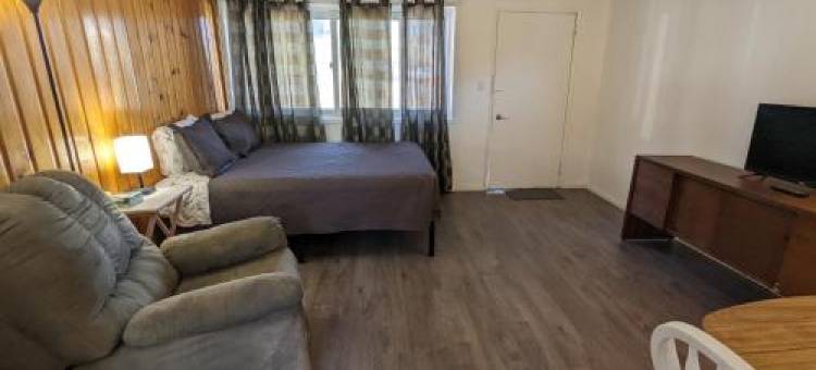 迪尔维尤小屋旅馆(Deerview Lodge & Cabins - Princeton BC)图片