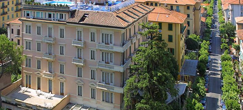 蒙特卡蒂尼宫酒店(LHP Hotel Montecatini Palace & Spa)图片