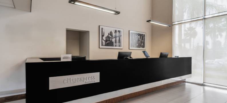 万豪城市快捷酒店奎雷塔罗胡里卡(City Express by Marriott Querétaro Juríca)图片