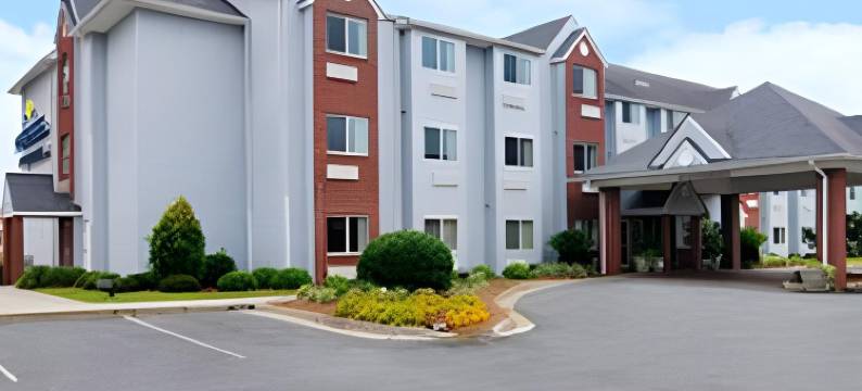 提夫顿温德姆麦客达套房酒店(Microtel Inn & Suites by Wyndham Tifton)图片