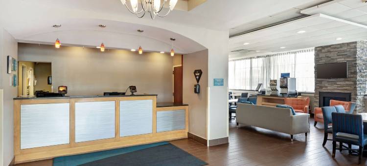 哈特福德贝斯特韦斯特套房酒店(Best Western Hartford Hotel  Suites)图片