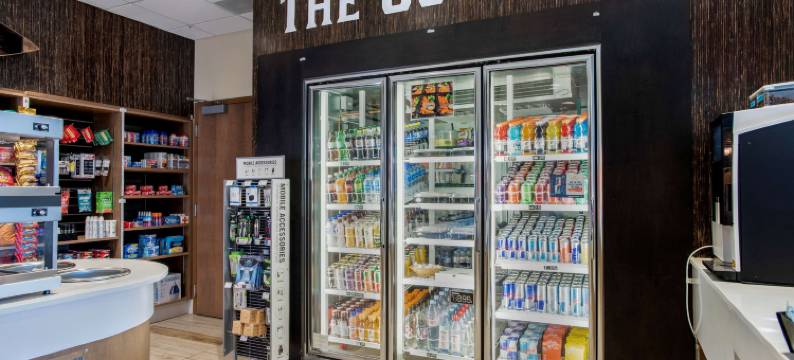 锯岭贝斯特韦斯特优质套房酒店(Best Western Plus Sawridge Suites)图片