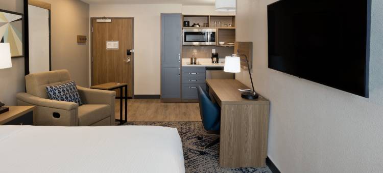 多森坎德尔伍德套房酒店(Candlewood Suites Dothan)图片