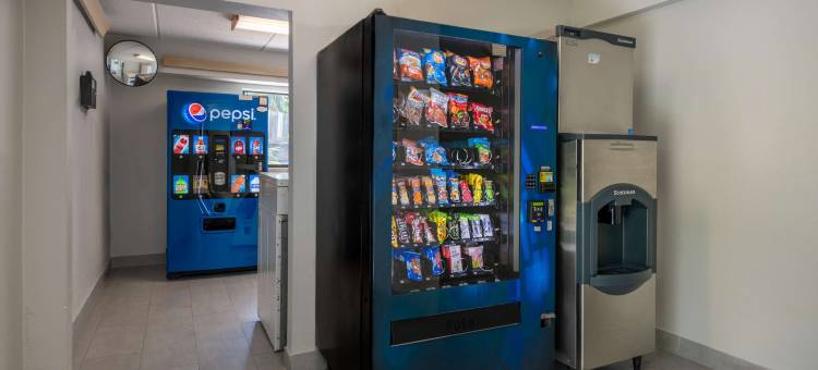 夏洛特体育馆6号汽车旅馆(Motel 6 Charlotte, NC - Coliseum)图片