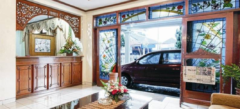 格里亚德库苏马萨希德酒店(Hotel Griyadi Kusuma Sahid)图片