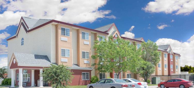 哈钦森温德姆戴斯套房酒店(Days Inn & Suites by Wyndham Hutchinson)图片