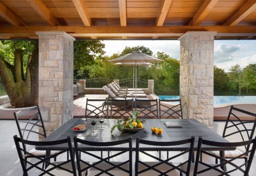 Vlastelini Hotel Overview