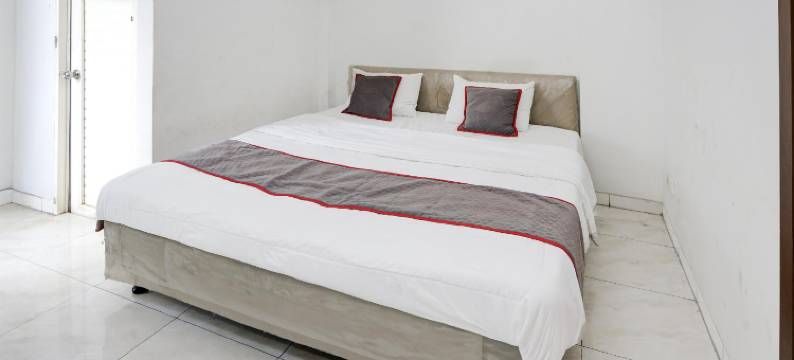 丹格朗酒店-近加鲁达培训中心-6小时入住(Collection O Tangerang Near Garuda Training Center)图片