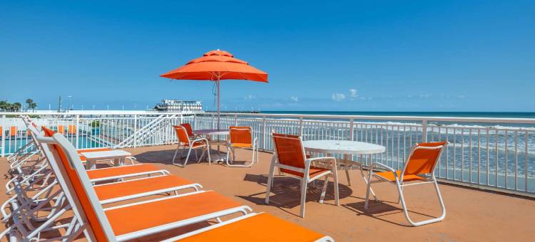代托纳比奇海滨舒适酒店(Comfort Inn & Suites Daytona Beach Oceanfront)图片