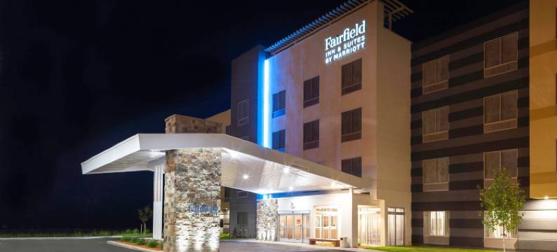 摩根堡万枫酒店及套房(Fairfield Inn & Suites Fort Morgan)图片