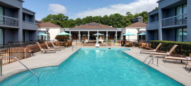 亚特兰大温蒂山/波尔公园万怡酒店(Courtyard by Marriott Atlanta Windy Hill/Ballpark)图片