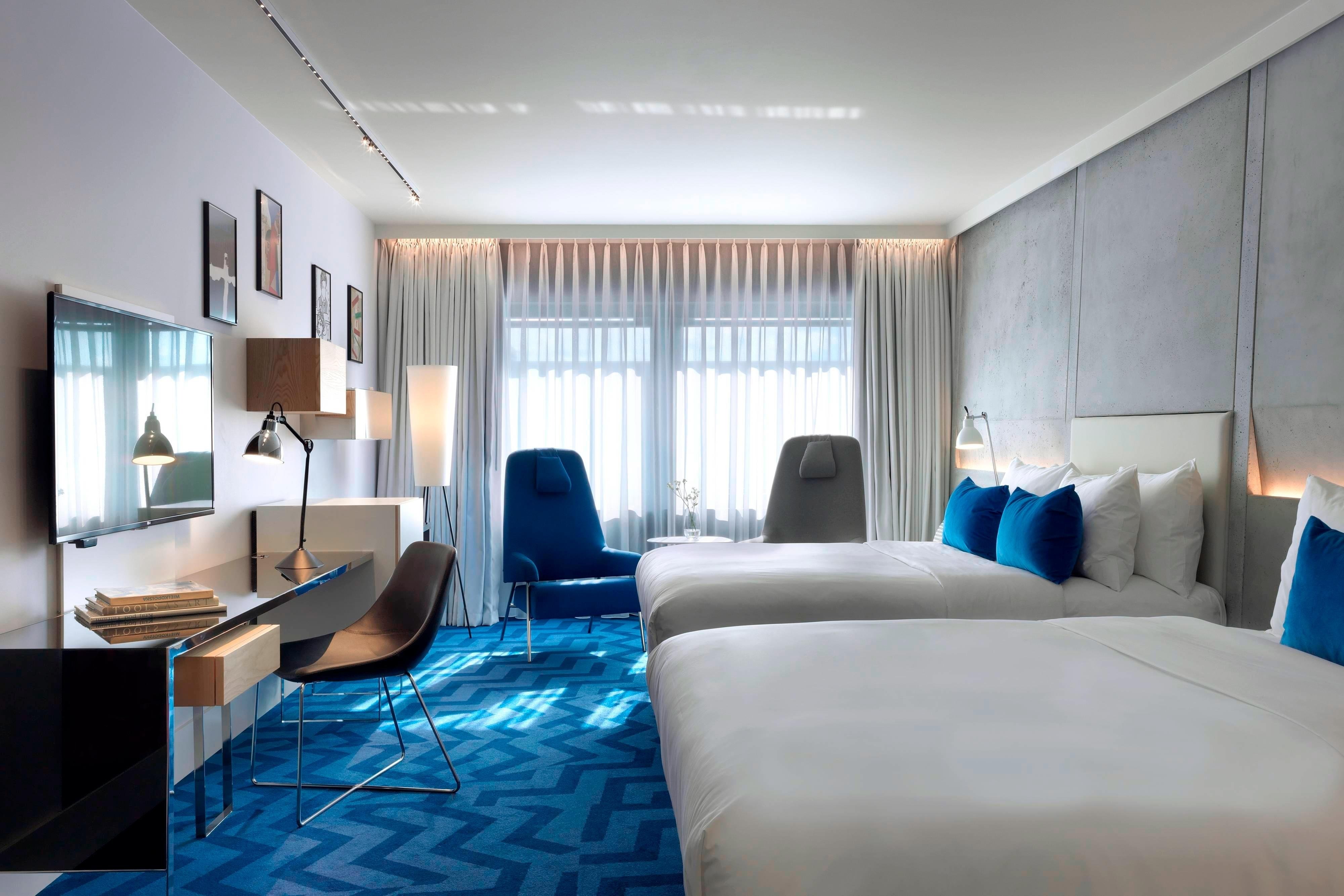 Renaissance Warsaw Airport HotelOver view