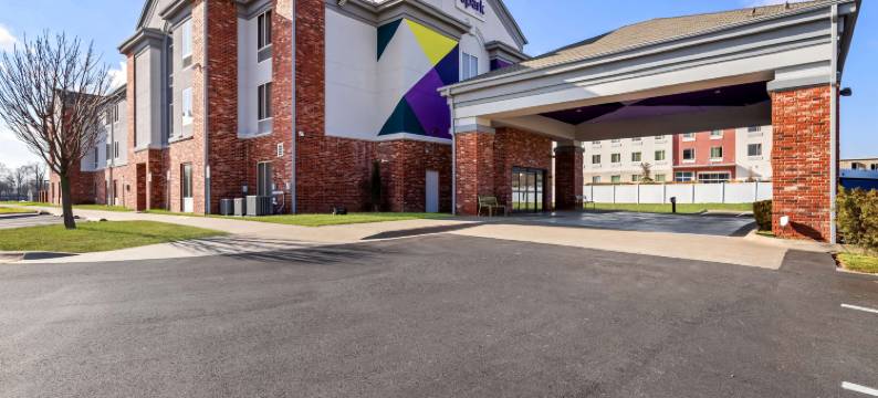 Spark by Hilton Catoosa Tulsa图片