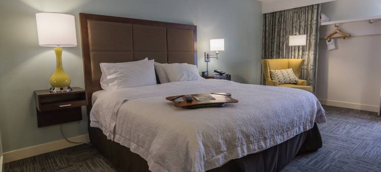 温彻斯特大学商城欢朋酒店(Hampton Inn Winchester-University/Mall Area)图片