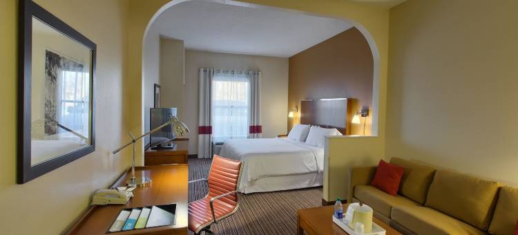 夏洛特派恩维尔福朋喜来登酒店(Four Points by Sheraton Charlotte - Pineville)图片