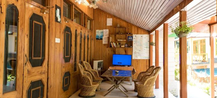 帕瓦迪库迪尔酒店(Parvati Kuteer Riverside Resort)图片