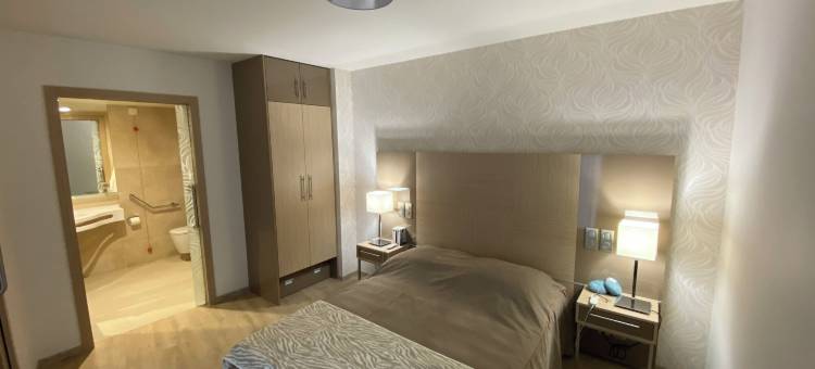 Zenao 巴黎克罗伊克斯德沙沃(Zenao Montreuil Croix de Chavaux)图片