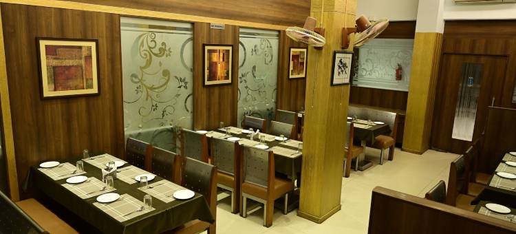 银河豪华酒店(Hotel Galaxy Deluxe)图片