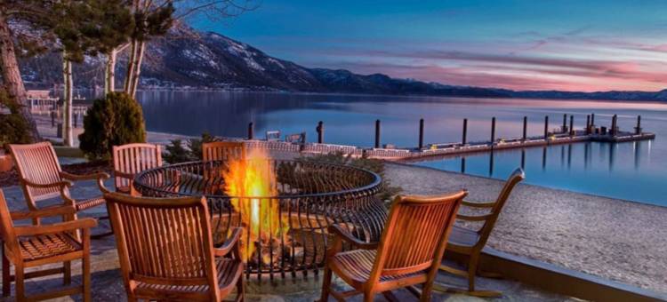 Idyllic Incline Village Close to Lake Tahoe图片