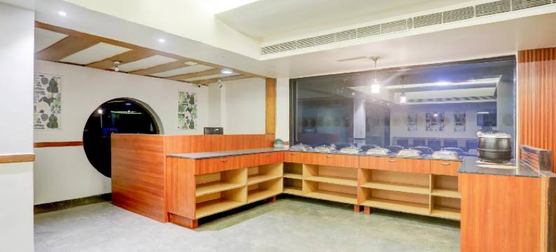 Palette by CheckIn Anand Formerly Hotel la Casa Inn图片