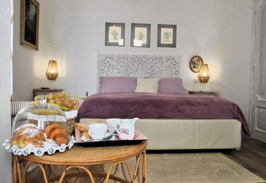 B&B Casa Gioconda家庭旅馆(B&b Casa Gioconda) Hotel Overview